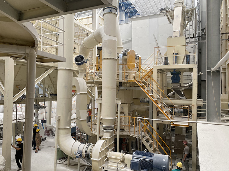 安徽(huī)年産30萬噸(dūn)超細重鈣(gai)項目